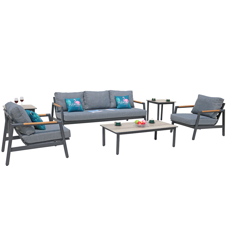 Why is aluminum popular in outdoor furniture?