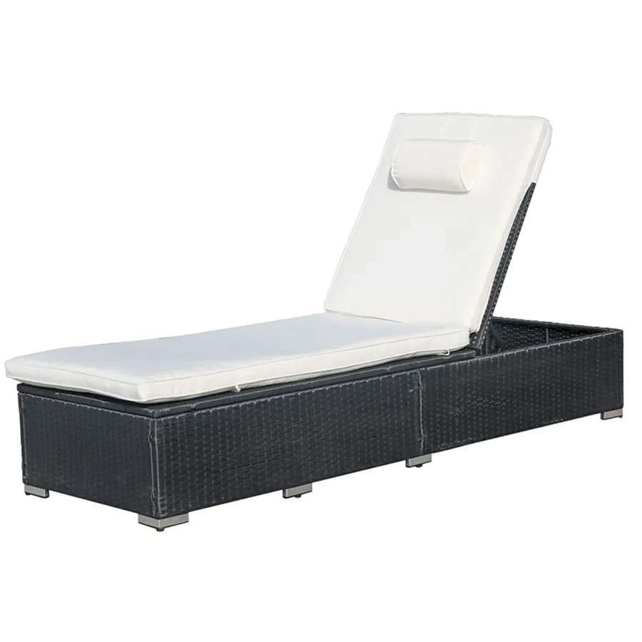 Outdoor lounge chair / garden / wicker / rattan/ leisure / outdoor garden furniture