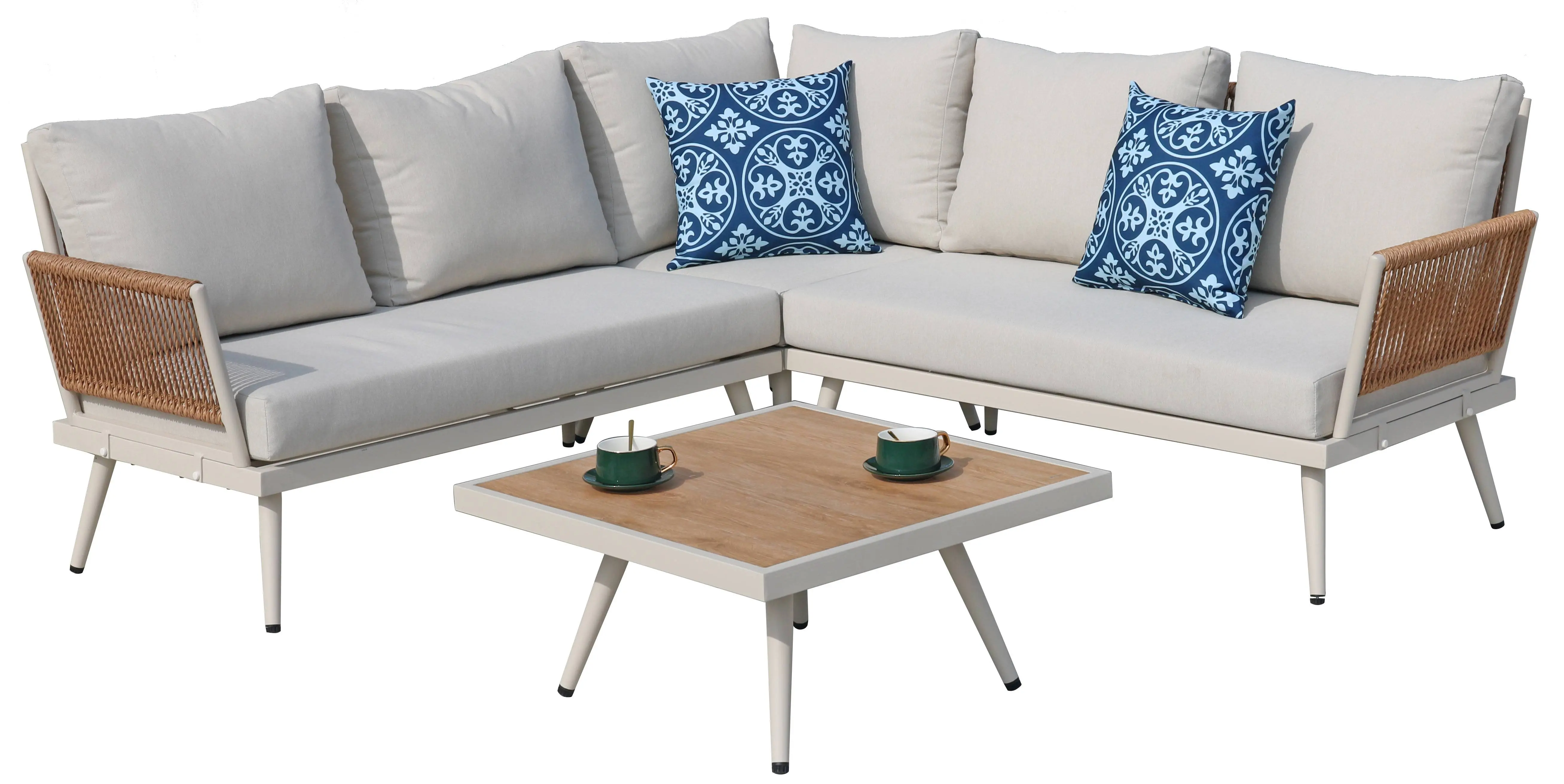 How to choose outdoor furniture ?