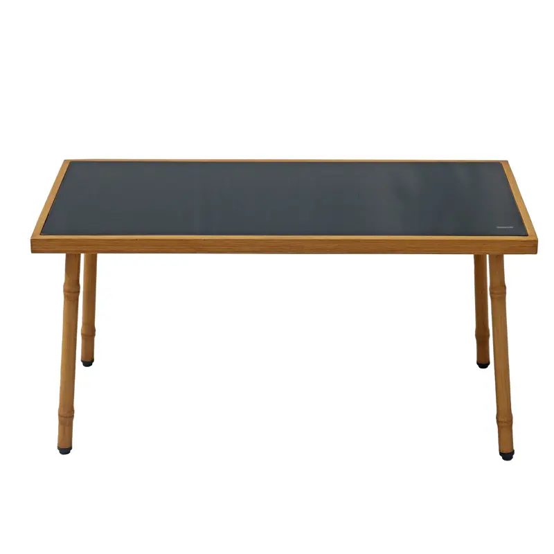 Outdoor a set of four painted iron sets