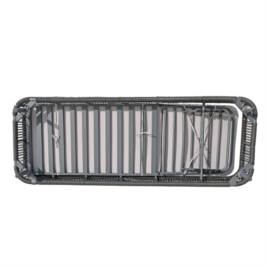 Outdoor lounge chair / garden / wicker / rattan / leisure / outdoor garden furniture