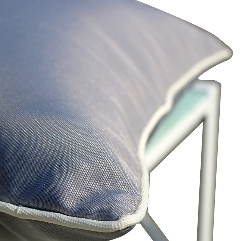 garden chairs detail1ud